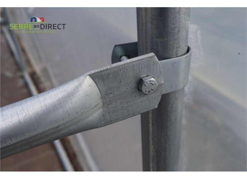 fixation de la table sur la serre