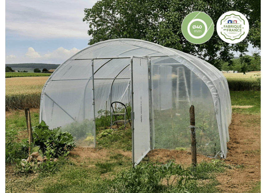 serre de jardin dolmen 400 en situation dans un jardin potager