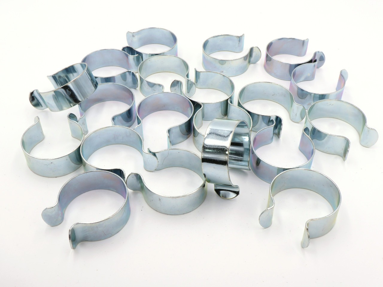 Clips en Plastique pour Serre (50 Pièces) - Connecteurs pour Tube Serré Clips en Plastique pour Serre (50 Pièces) - Connecteurs pour Tube Serré