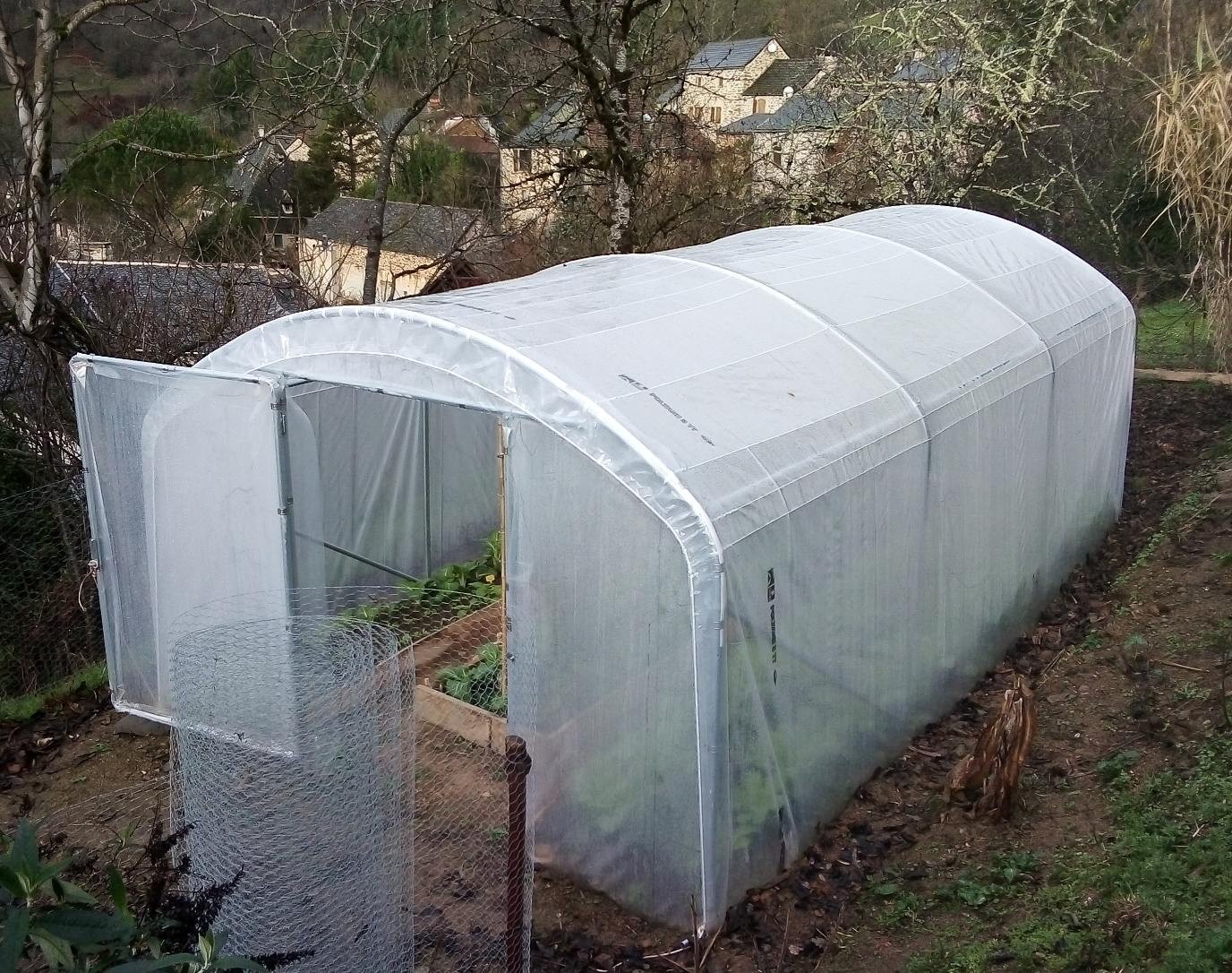 Protection de jardinage pour plantes, semis, potagers, tunnel de culture en  filet léger idéal pour les jardins : : Jardin